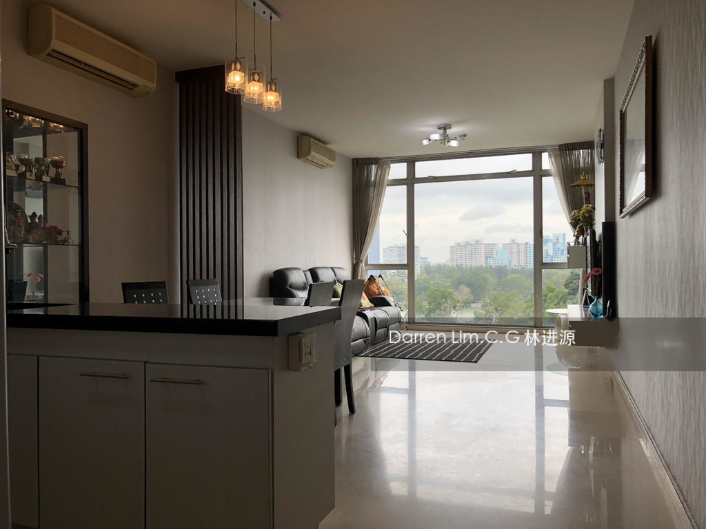 The Lakeshore (D22), Condominium #199493362
